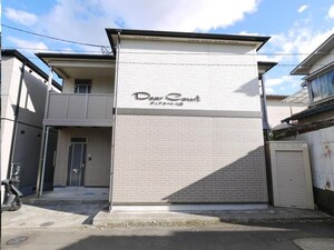 ディアコート八幡外観写真
