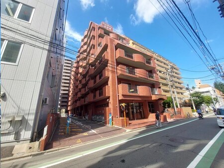 ライオンズマンション木町通外観写真
