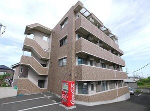パルティール小松島外観写真