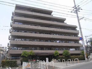 ヴィルヌーブ台原・並木通り外観写真