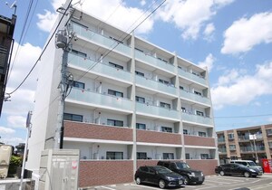 アスコット出花外観写真