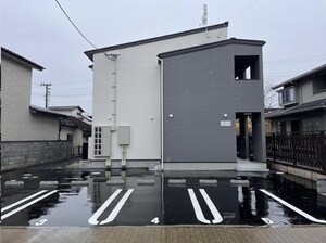 キャピタル保春院外観写真