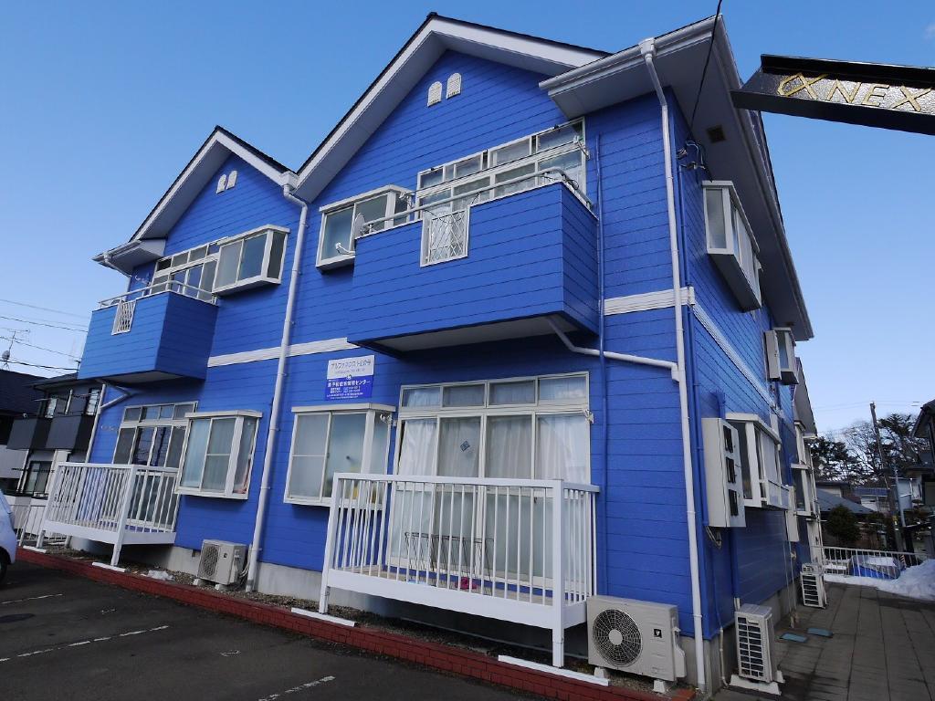アルファネクスト山の寺