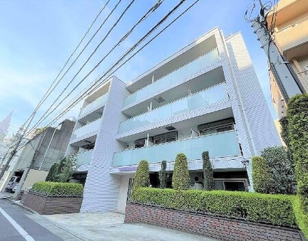 ネクストアルバーロ原宿外観写真