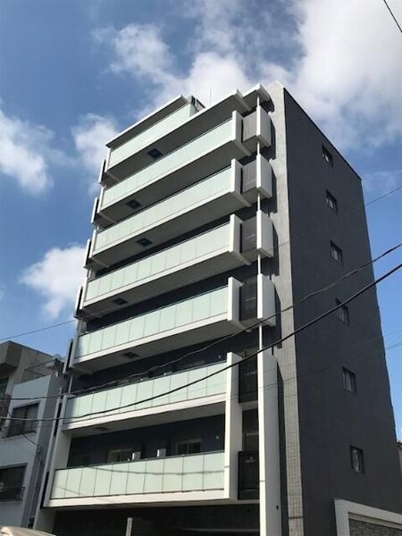 ＣＯＭＦＯＲＴ　ＲＥＳＩＤＥＮＣＥ　ＮＩＰＰＯＲＩ外観写真