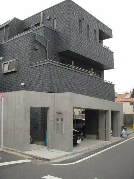 ＮＯＬＬＥＹ’Ｓ　白山外観写真