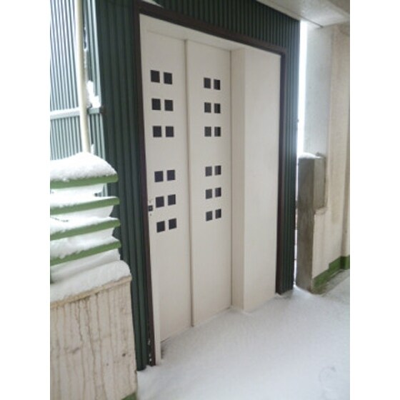 物件外観写真2　(エレベター)