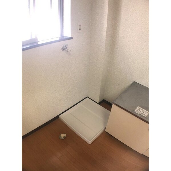 その他(室内洗濯機置き場)