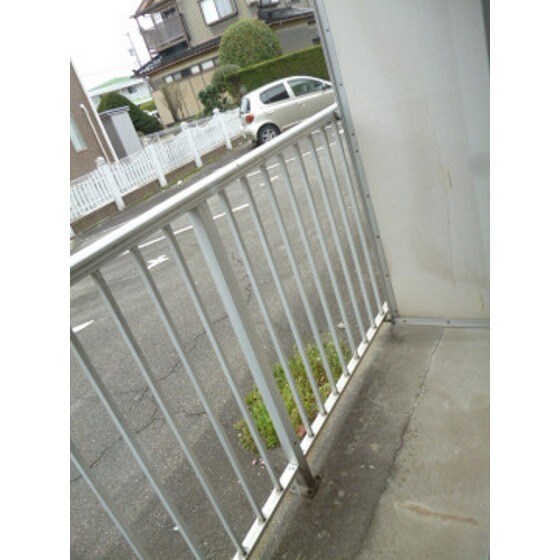 物件内観写真12　(ベランダ)