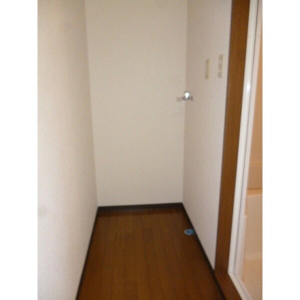 その他(室内洗濯機置き場)