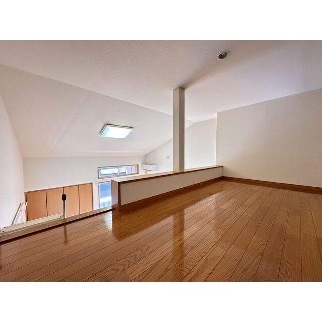 物件内観写真11　(ロフト)