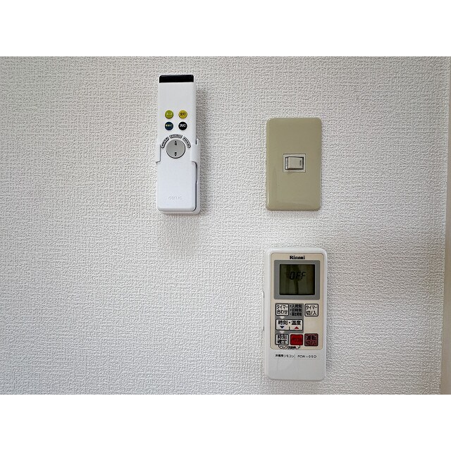 物件内観写真10　(床暖房)