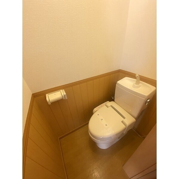 トイレ(ウォシュレット付)