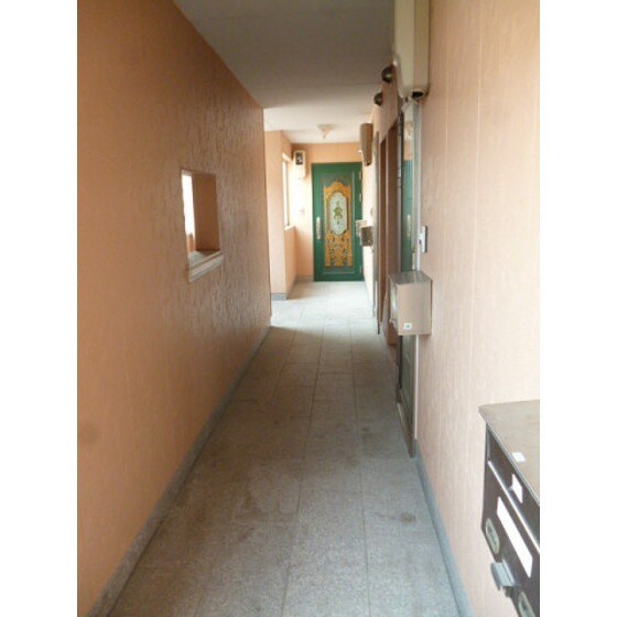 物件外観写真3　(廊下)