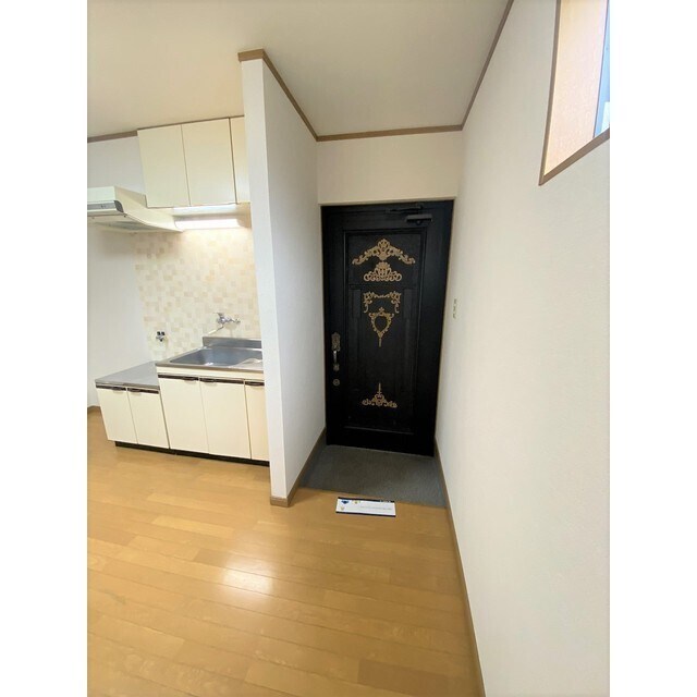 物件内観写真13　(中)