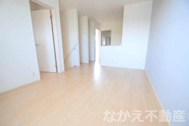 物件内観写真2　(落ち着いて過ごせるお部屋なので、寝室にいかがでしょうか)