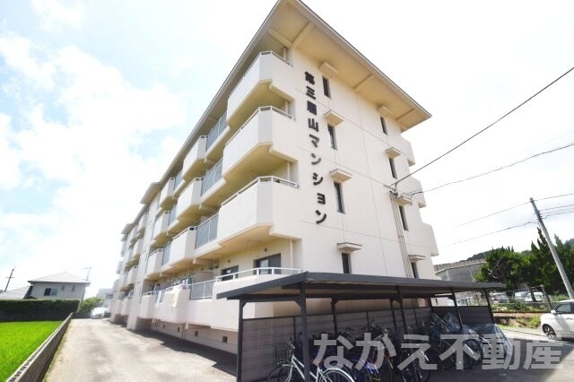 物件外観写真1　(外観もきれいです)