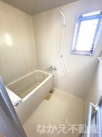 物件内観写真7　(お風呂です)