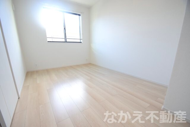物件内観写真3　(落ち着いて過ごせるお部屋なので、寝室にいかがでしょうか)
