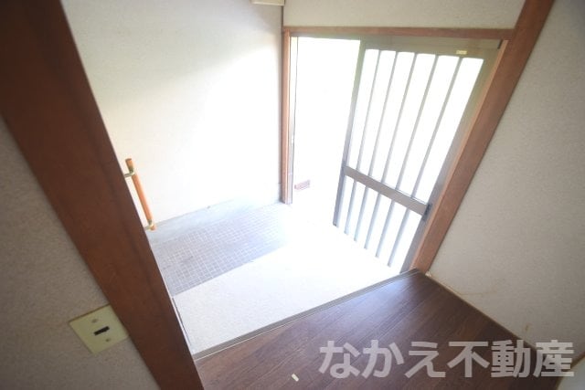 物件内観写真9　(玄関です)