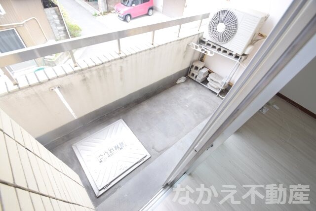 物件内観写真10　(広々としたバルコニーです)