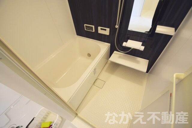 物件内観写真7　(お風呂で日々の疲れを落としましょう)