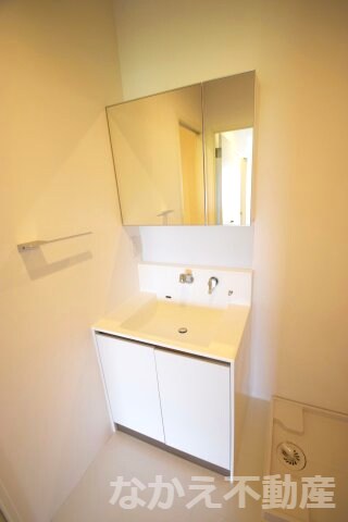 物件内観写真8　(スペースが確保できる洗面所です)