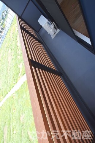 物件内観写真11　(バルコニー付きです)