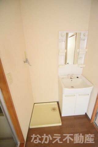 物件内観写真7　(使いやすい洗面所です)