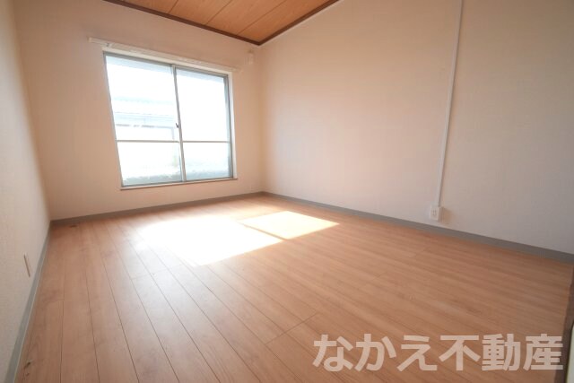 物件内観写真4　(ゆとりの広さです)