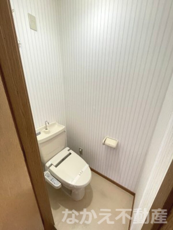 トイレ(落ち着いたトイレですシンプルで使いやすいトイレです)