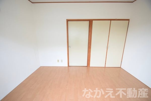 寝室(寝室です)