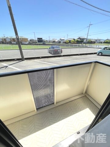 物件内観写真11　(バルコニー付きです)