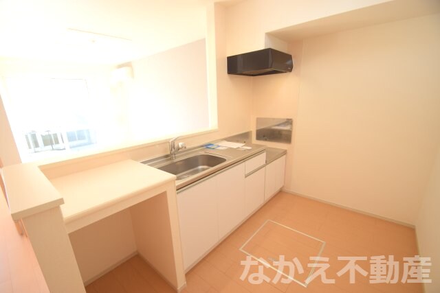 物件内観写真4　(きれいなキッチンです)