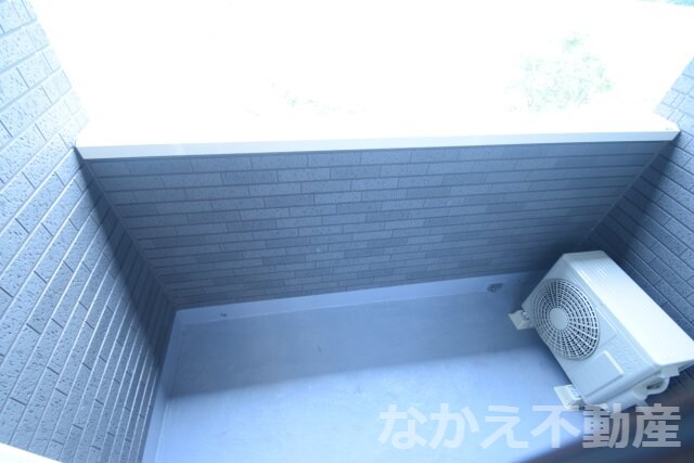 物件内観写真10　(落ち着いた時間を過ごせるバルコニーです)