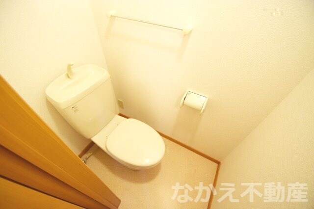 物件内観写真8　(トイレもきれいです)