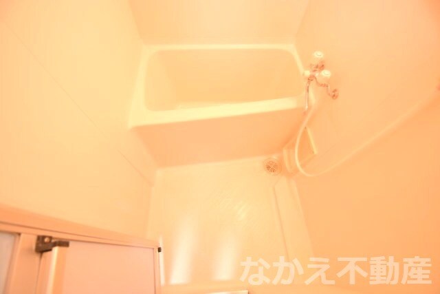 物件内観写真6　(コンパクトで使いやすいお風呂です)