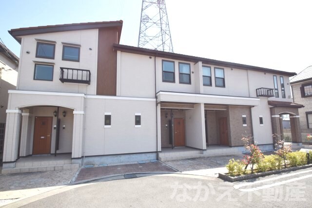 物件外観写真1　(建物外観を気になさる方へ、見た目の良い物件です)