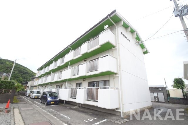 物件外観写真1　(外観もきれいです)