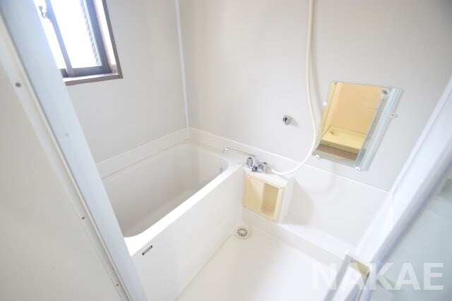 物件内観写真6　(日々の暮らしに欠かせないお風呂です)