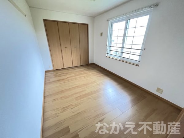 寝室(寝室です)