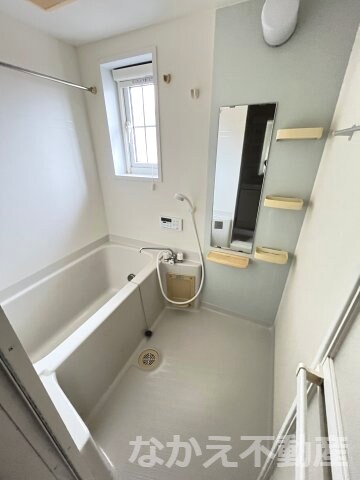 物件内観写真7　(日々の暮らしに欠かせないお風呂です)