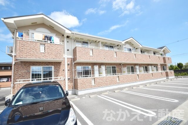 物件外観写真1　(物件の外観です)