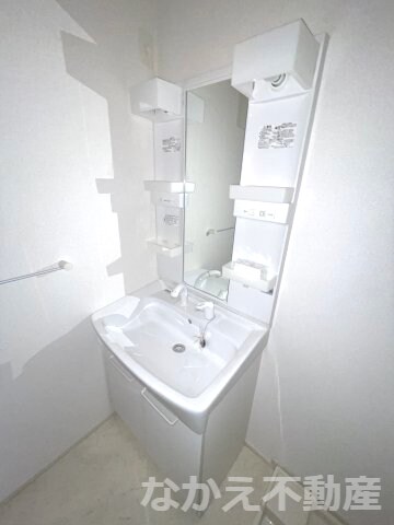 物件内観写真12　(スペースが確保できる洗面所です)