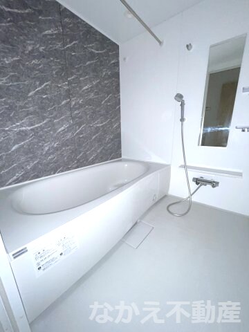 物件内観写真5　(お風呂で日々の疲れを落としましょう)