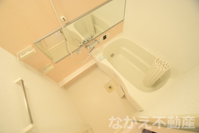 物件内観写真7　(きれいなお風呂です)