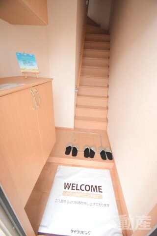 物件内観写真11　(きれいな玄関です)