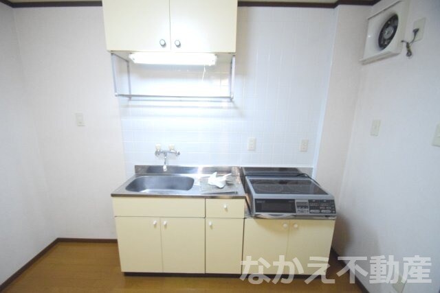 物件内観写真6　(お料理しやすいキッチンです)