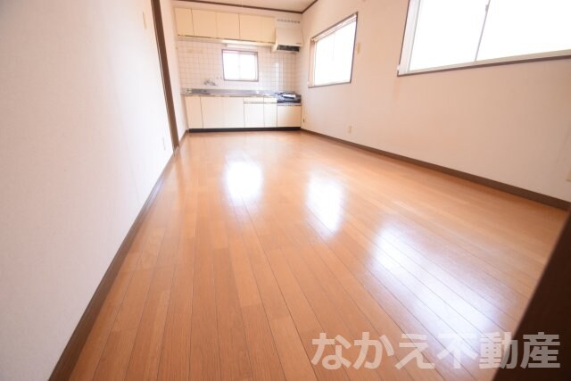 物件内観写真5　(リビングです)