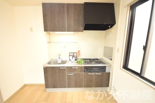 物件内観写真5　(使いやすいキッチンです)